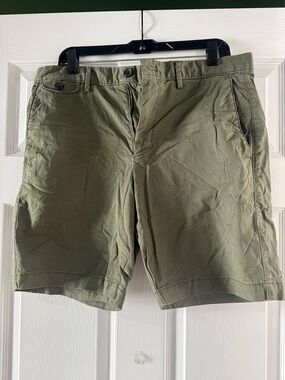 Banana Republic Olive Green Flat-Front Shorts